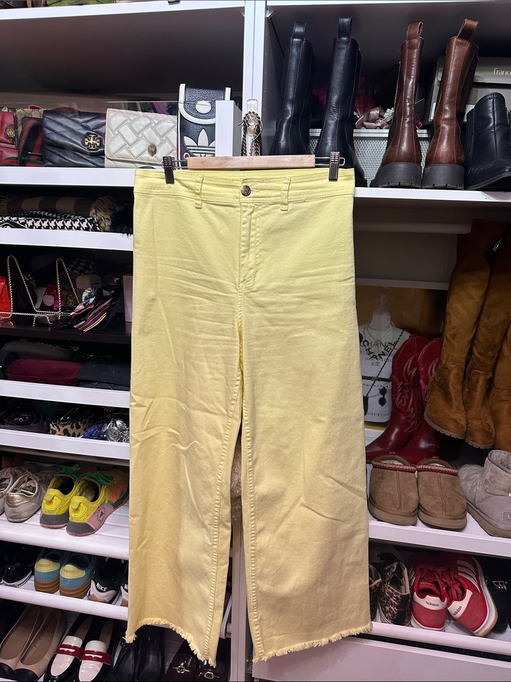 Women’s Billabong stretch Yellow Wide-Leg Cropped Pants